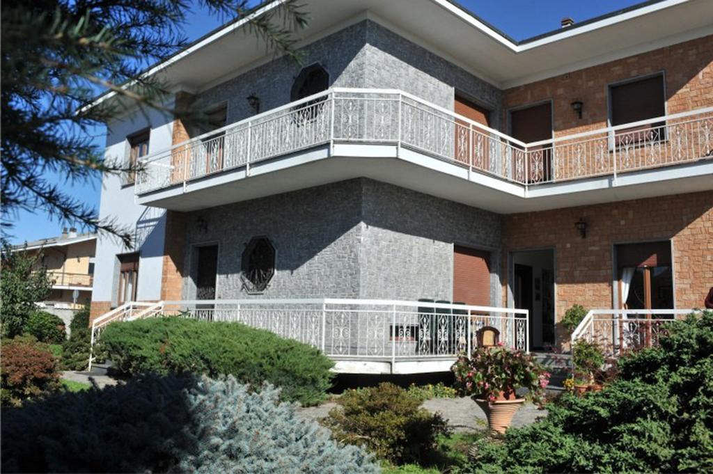 Villa Calcaterra Cameri Exterior photo