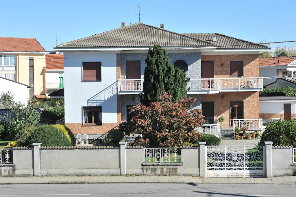 Villa Calcaterra Cameri Exterior photo